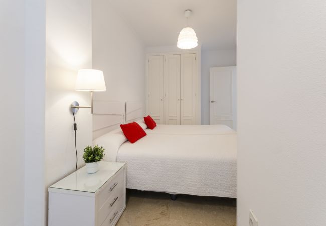 Apartamento en Playa de Gandía -  56. AG EDEN RESORT 9/2/1. Bonito apartamento familiar cerca de la playa Gandia. Piscina / Wifi-ALQUILER SOLO FAMILIAS Apartamento en Playa de Gandía -  56. AG EDEN RESORT 9/2/1. Bonito apartamento familiar cerca de la playa Gandia. Piscina / Wifi-ALQUILER SOLO FAMILIAS