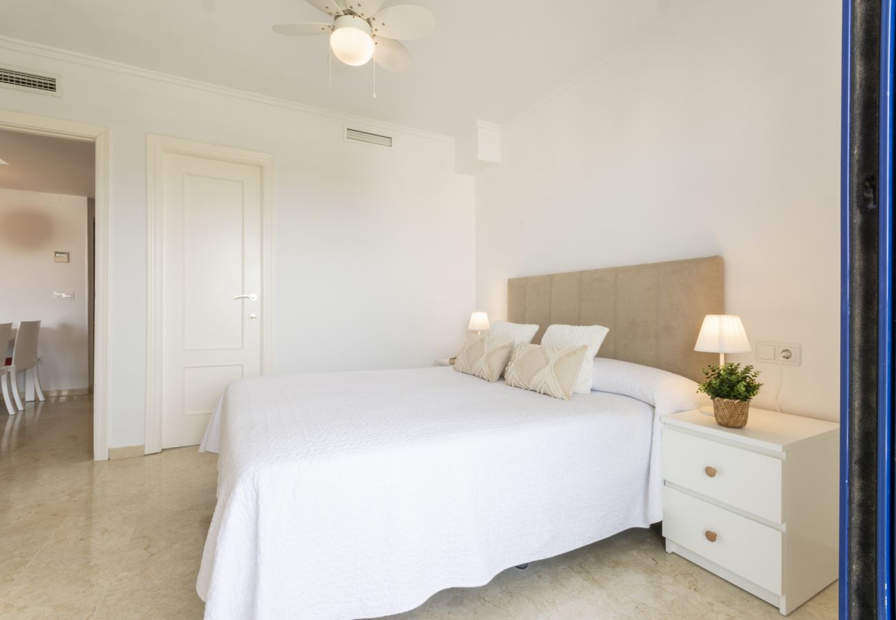 Apartamento en Playa de Gandía -  56. AG EDEN RESORT 9/2/1. Bonito apartamento familiar cerca de la playa Gandia. Piscina / Wifi-ALQUILER SOLO FAMILIAS Apartamento en Playa de Gandía -  56. AG EDEN RESORT 9/2/1. Bonito apartamento familiar cerca de la playa Gandia. Piscina / Wifi-ALQUILER SOLO FAMILIAS