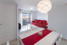 Apartamento en Playa de Gandía -  56. AG EDEN RESORT 9/2/1. Bonito apartamento familiar cerca de la playa Gandia. Piscina / Wifi-ALQUILER SOLO FAMILIAS