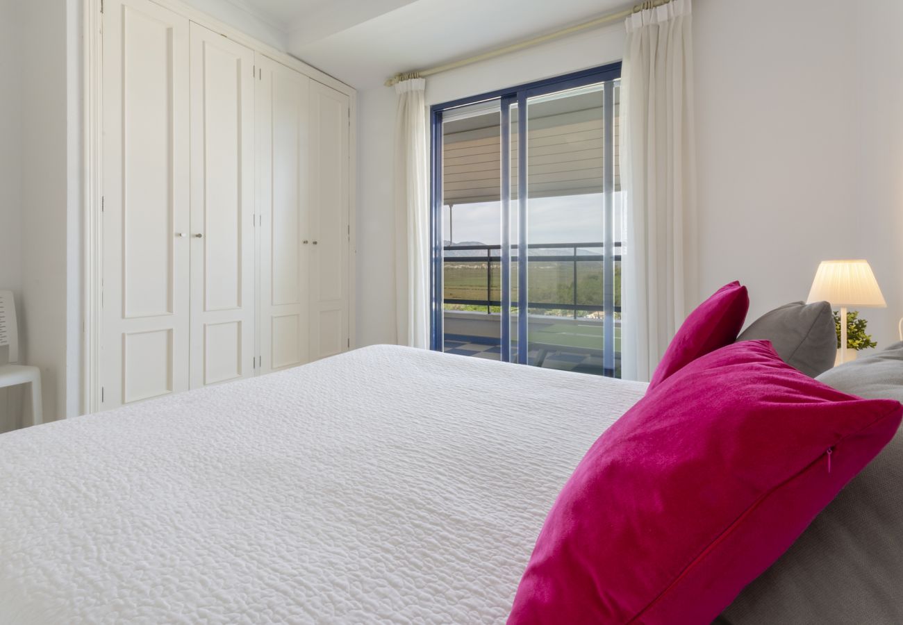 Apartamento en Playa de Gandía - Apartamento con 5 piscinas, Piscina CLIMATIZADA / wifi  GRATIS/ BBQ. Moderna decoración. Ideal para familias.-ALQUILER SOLO FAMILIAS