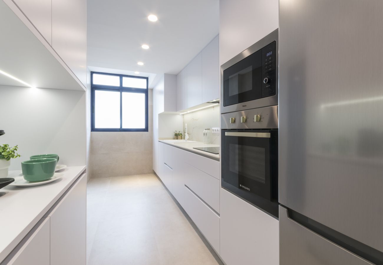 Apartamento en Playa de Gandía - Apartamento con 5 piscinas, Piscina CLIMATIZADA / wifi  GRATIS/ BBQ. Moderna decoración. Ideal para familias.-ALQUILER SOLO FAMILIAS