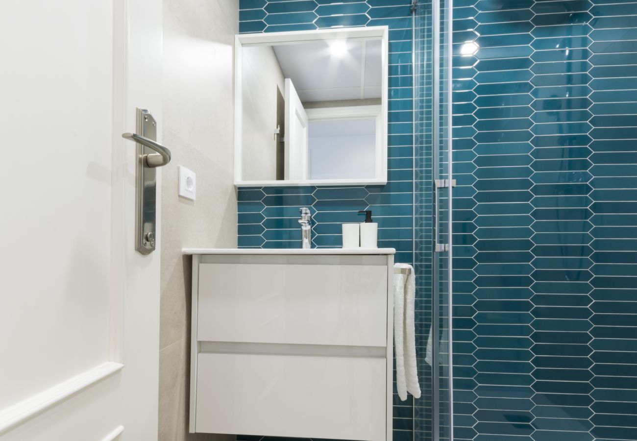 Apartamento en Playa de Gandía - Bonito apartamento en un complejo familiar cerca de la playa. Piscina CLIMATIZADA/ Wifi GRATIS-ALQUILER SOLO FAMILIAS