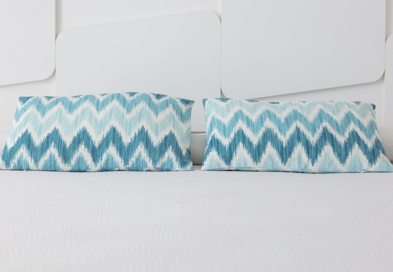 Apartamento en Playa de Gandía - Bonito apartamento familiar con 5 Piscinas / Wifi gratis/ Gym / Padel-ALQUILER SOLO FAMILIAS