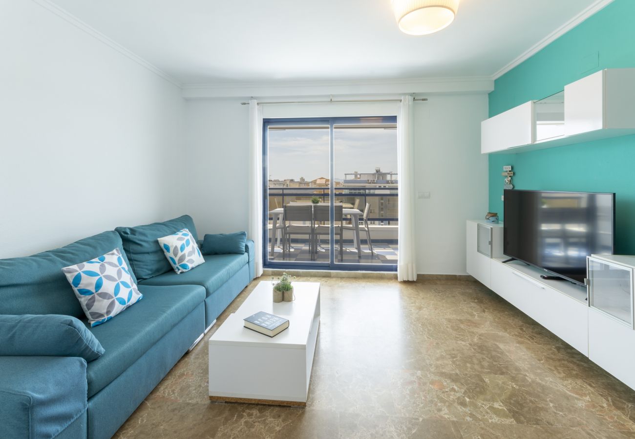 Apartamento en Playa de Gandía - Bonito apartamento familiar con 5 Piscinas / Wifi gratis/ Gym / Padel-ALQUILER SOLO FAMILIAS