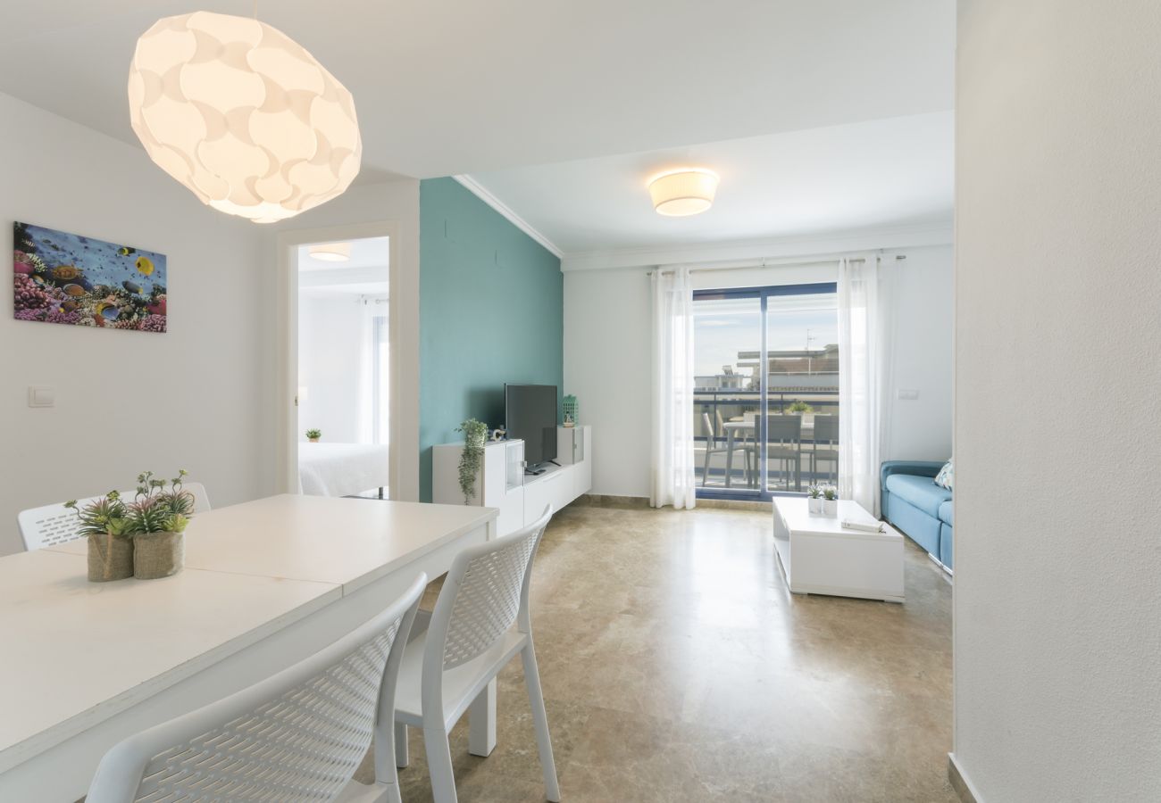 Apartamento en Playa de Gandía - Increíble apartamento con Piscina climatizada, WIFI GRATIS, y 5 piscinas, padel, BBQ-ALQUILER SOLO FAMILIAS