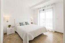 Apartamento en Playa de Gandía - Increíble apartamento con Piscina climatizada, WIFI GRATIS, y 5 piscinas, padel, BBQ-ALQUILER SOLO FAMILIAS