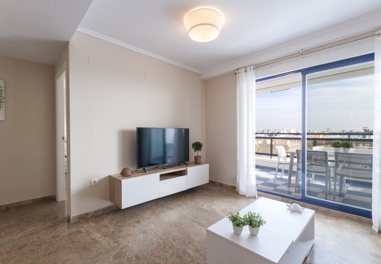 Apartamento en Playa de Gandía - Apartamento con moderna decoración. ALQUILER SOLO FAMILIAS