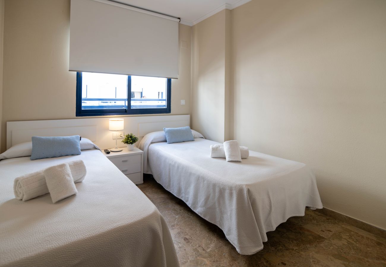 Apartamento en Playa de Gandía - Apartamento con moderna decoración. - SOLO FAMILIAS 