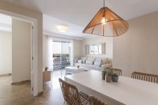 Apartamento en Playa de Gandía - Apartamento con moderna decoración. ALQUILER SOLO FAMILIAS