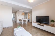 Apartamento en Playa de Gandía - Apartamento con moderna decoración. ALQUILER SOLO FAMILIAS