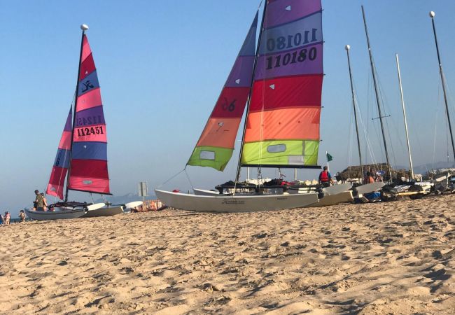 Apartamento en Playa de Gandía - Lujosa y preciosa propiedad de tres dormitorios frente al mar-ALQUILER SOLO FAMILIAS Apartamento en Playa de Gandía - Lujosa y preciosa propiedad de tres dormitorios frente al mar-ALQUILER SOLO FAMILIAS
