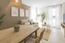 Apartamento en Playa de Gandía - Bonito apartamento de 2 dormitorios. Wifi-ALQUILER SOLO FAMILIAS