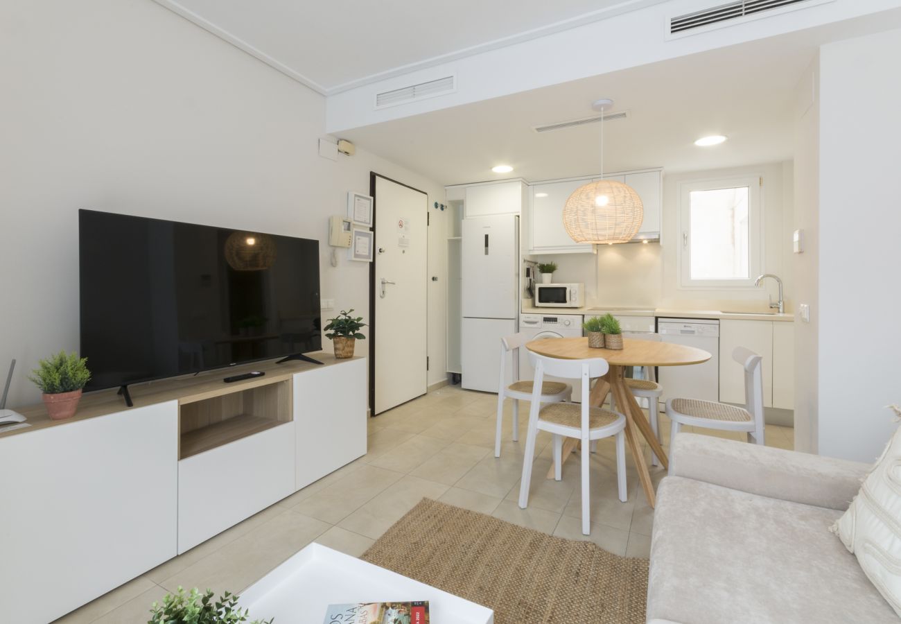 Apartamento en Playa de Gandía - Apartamento con cocina office. Moderna decoración. Junto del puerto. Wifi -ALQUILER SOLO FAMILIAS