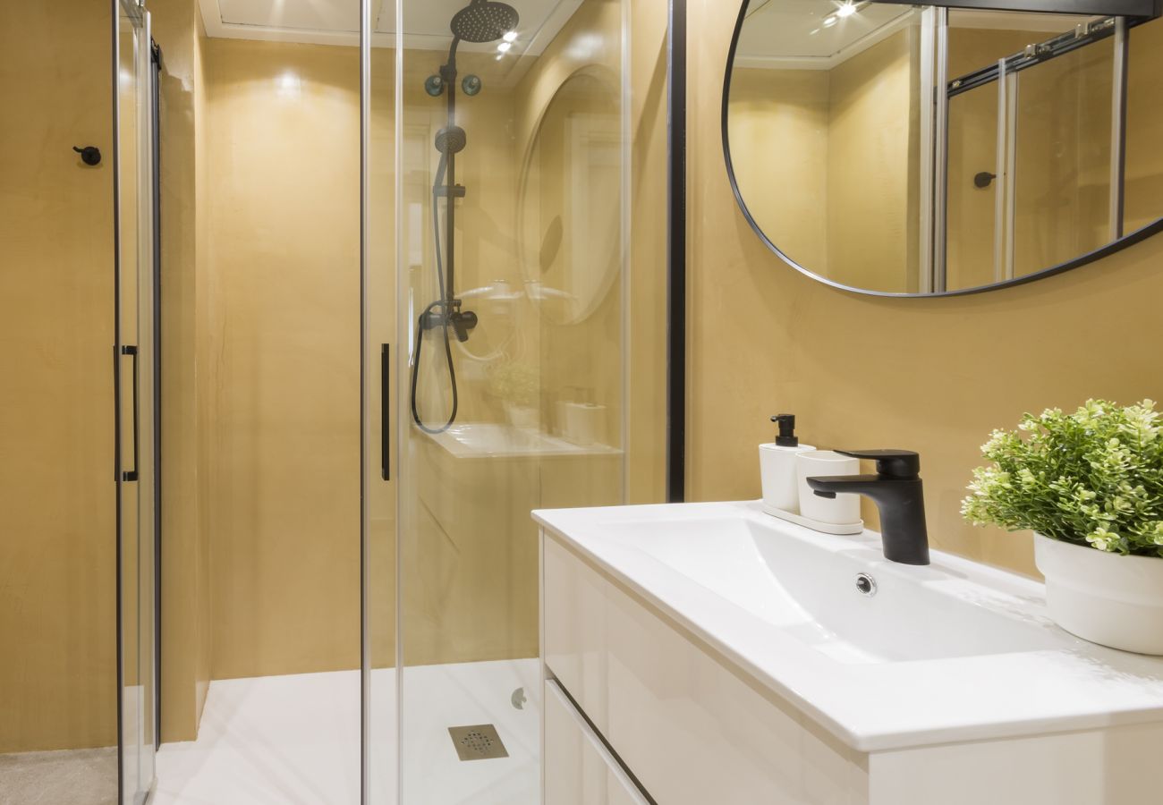 Apartamento en Playa de Gandía - Apartamento con cocina office. Moderna decoración. Junto del puerto. Wifi -ALQUILER SOLO FAMILIAS