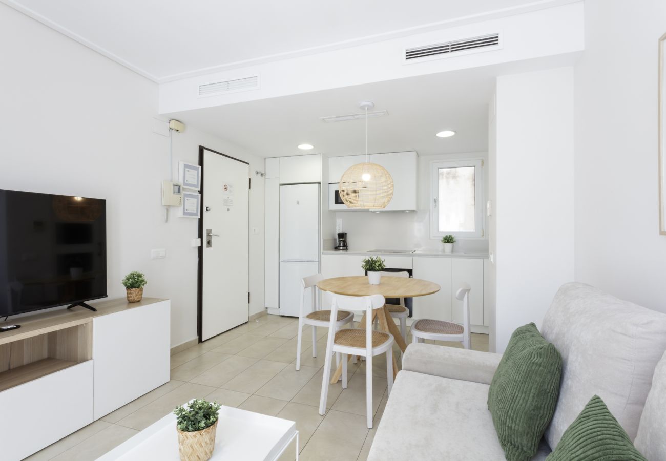 Apartamento en Playa de Gandía - Apartamento con cocina office. Moderna decoración. Junto del puerto. Wifi -ALQUILER SOLO FAMILIAS