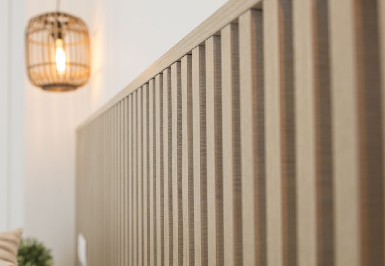 Apartamento en Playa de Gandía - Apartamento decorado en estilo moderno, con wifi. -ALQUILER SOLO FAMILIAS