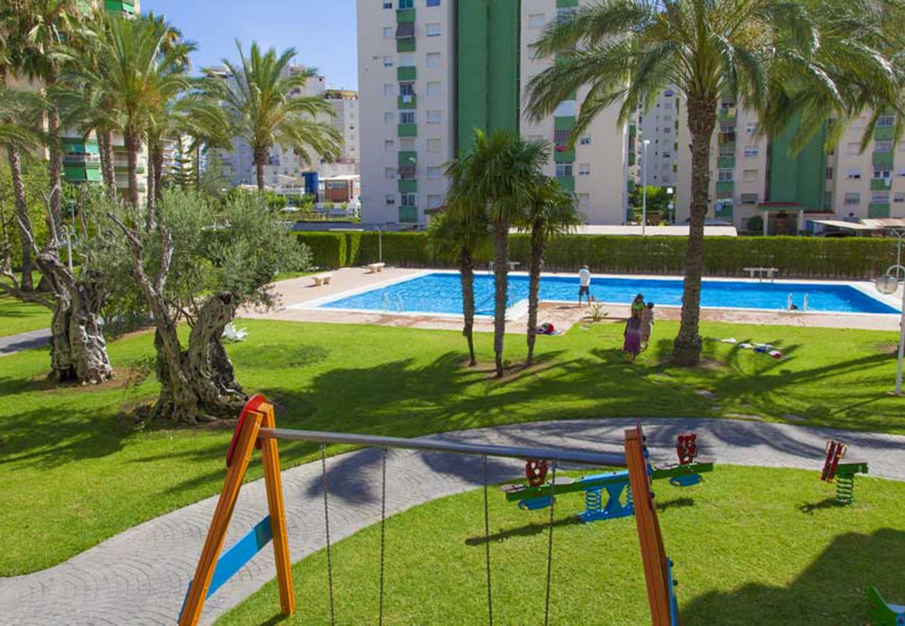 Apartamento en Playa de Gandía - Bonito apartamento familiar cerca de la playa. Piscina / Wifi-ALQUILER SOLO FAMILIAS