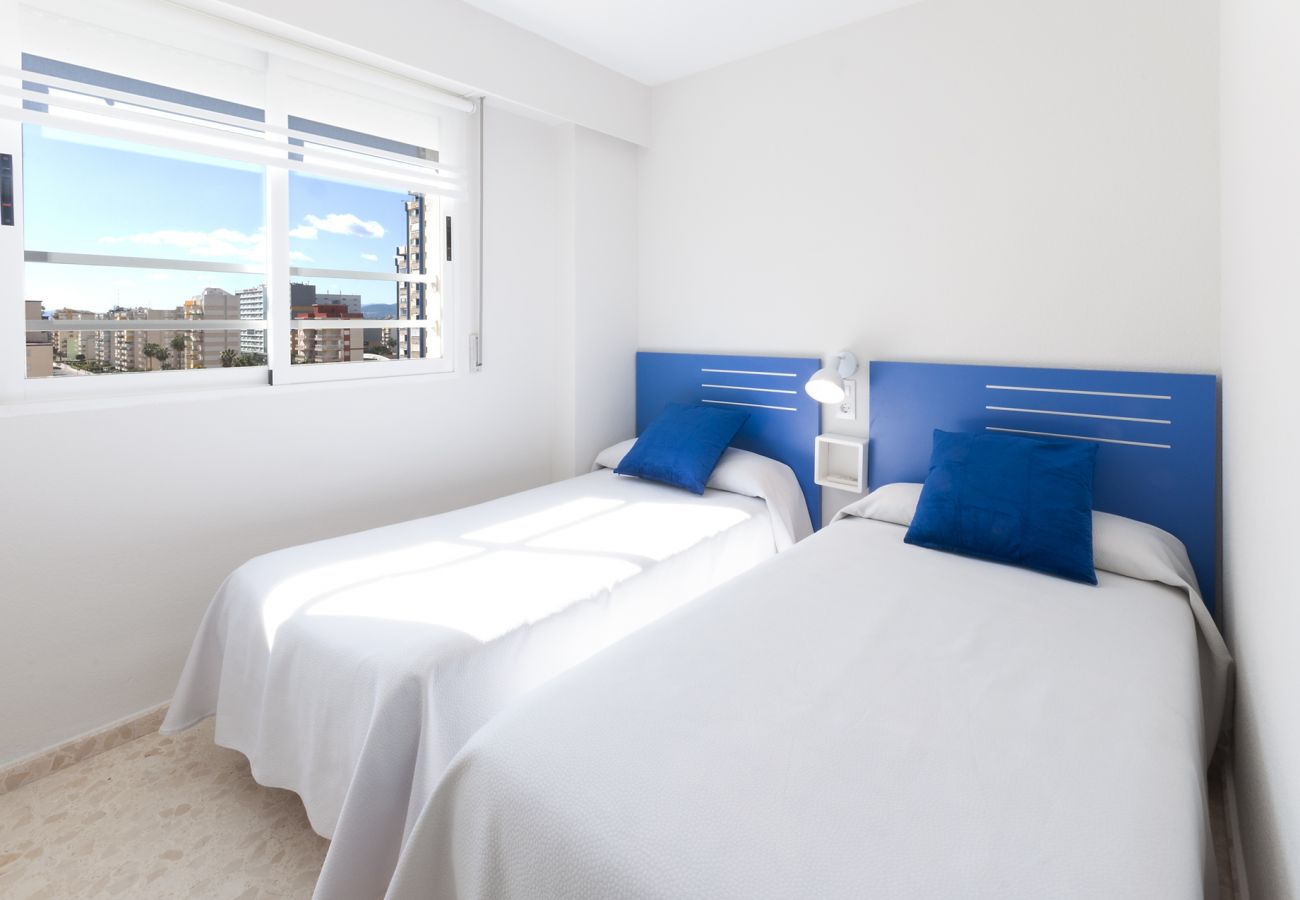 Apartamento en Playa de Gandía - Bonito apartamento familiar cerca de la playa. Piscina / Wifi-ALQUILER SOLO FAMILIAS