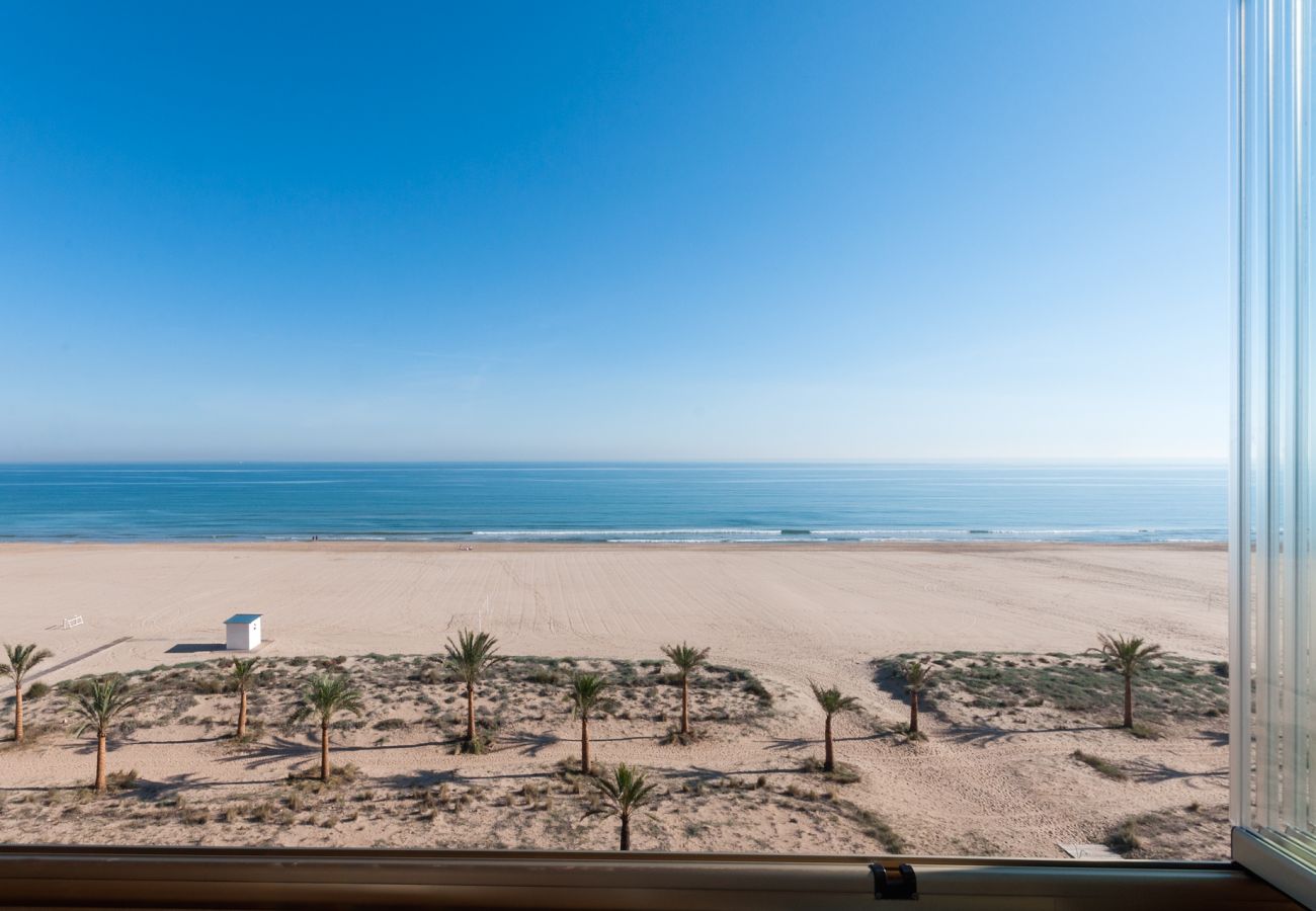 Apartamento en Playa de Gandía - Apartamento Vistas panorámicas al mar. Lujoso reformado.-ALQUILER SOLO FAMILIAS