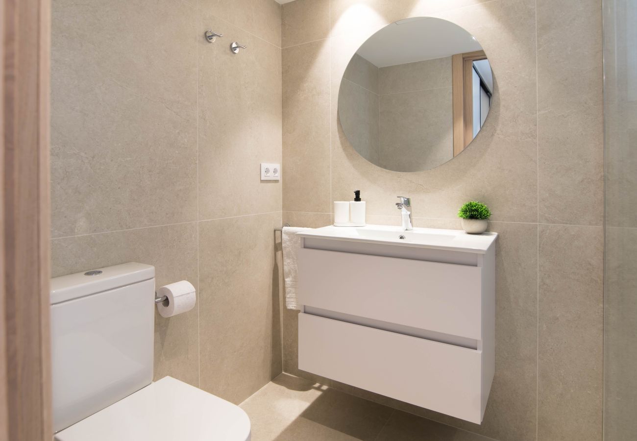 Apartamento en Playa de Gandía - Apartamento Vistas panorámicas al mar. Lujoso reformado .- ALQUILER SOLO FAMILIAS