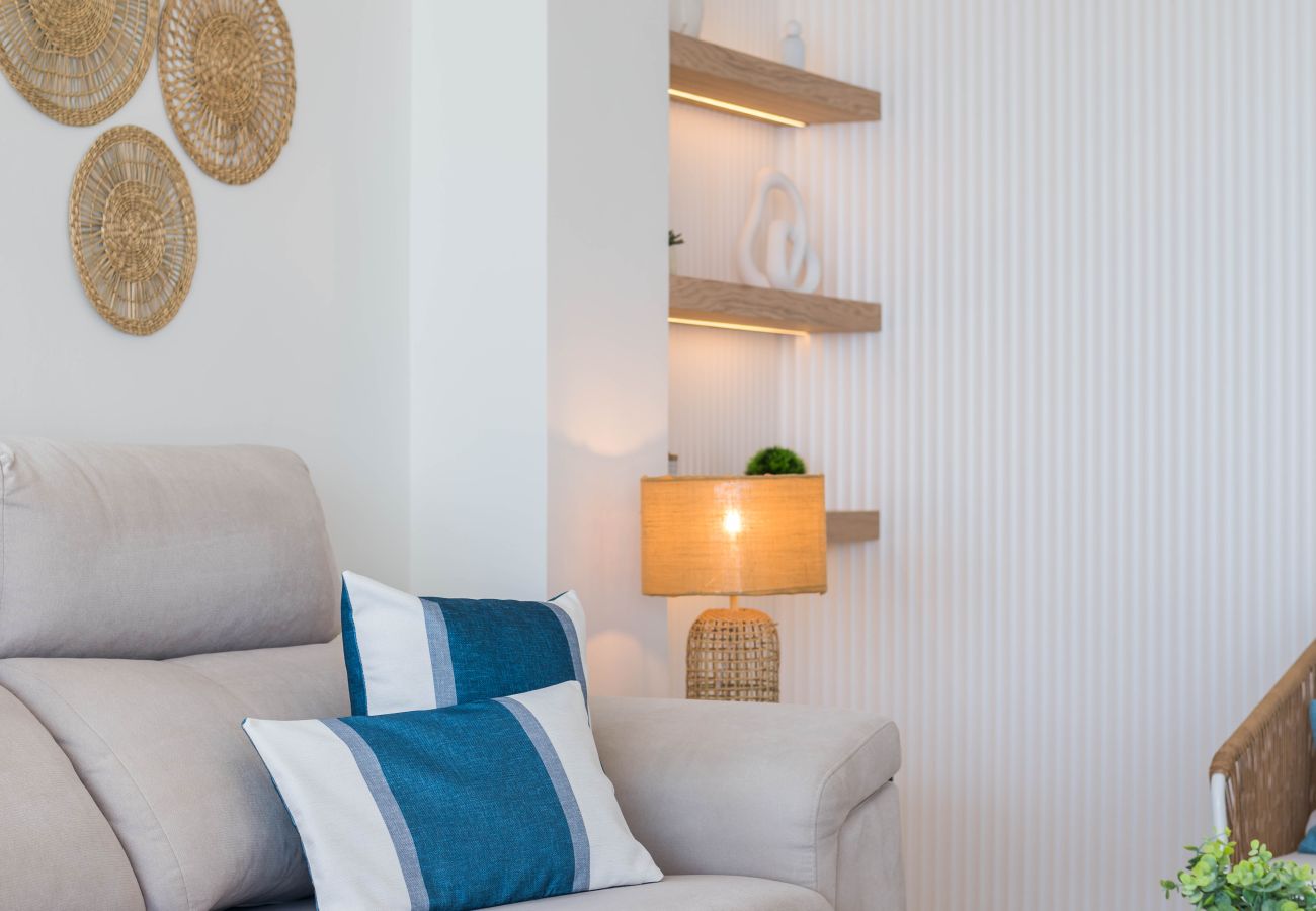 Apartamento en Playa de Gandía - Apartamento Vistas panorámicas al mar. Lujoso reformado .- ALQUILER SOLO FAMILIAS