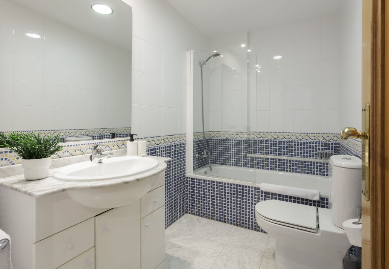 Apartamento en Playa de Gandía - Apartamento con vistas al mar con TV HD. - ALQUILER SOLO FAMILIAS