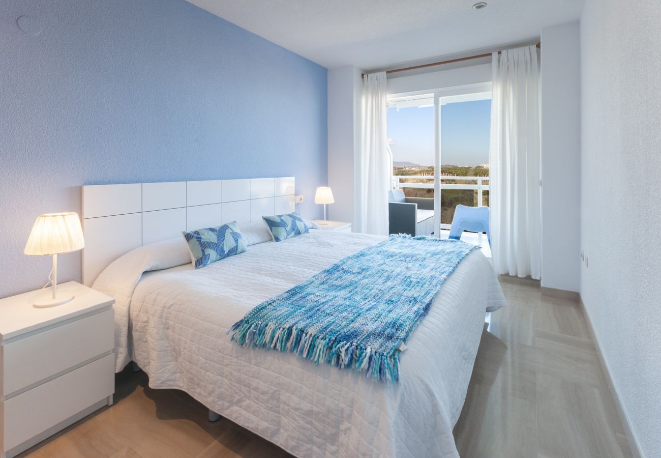 Apartamento en Playa de Gandía - Apartamento con vista al mar. 2 dormitorios / 2 baños-ALQUILER SOLO FAMILIAS