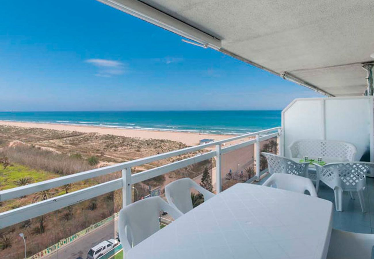 Apartamento en Playa de Gandía - Vistas panorámicas al mar. Escapada familiar a la playa!-ALQUILER SOLO FAMILIAS