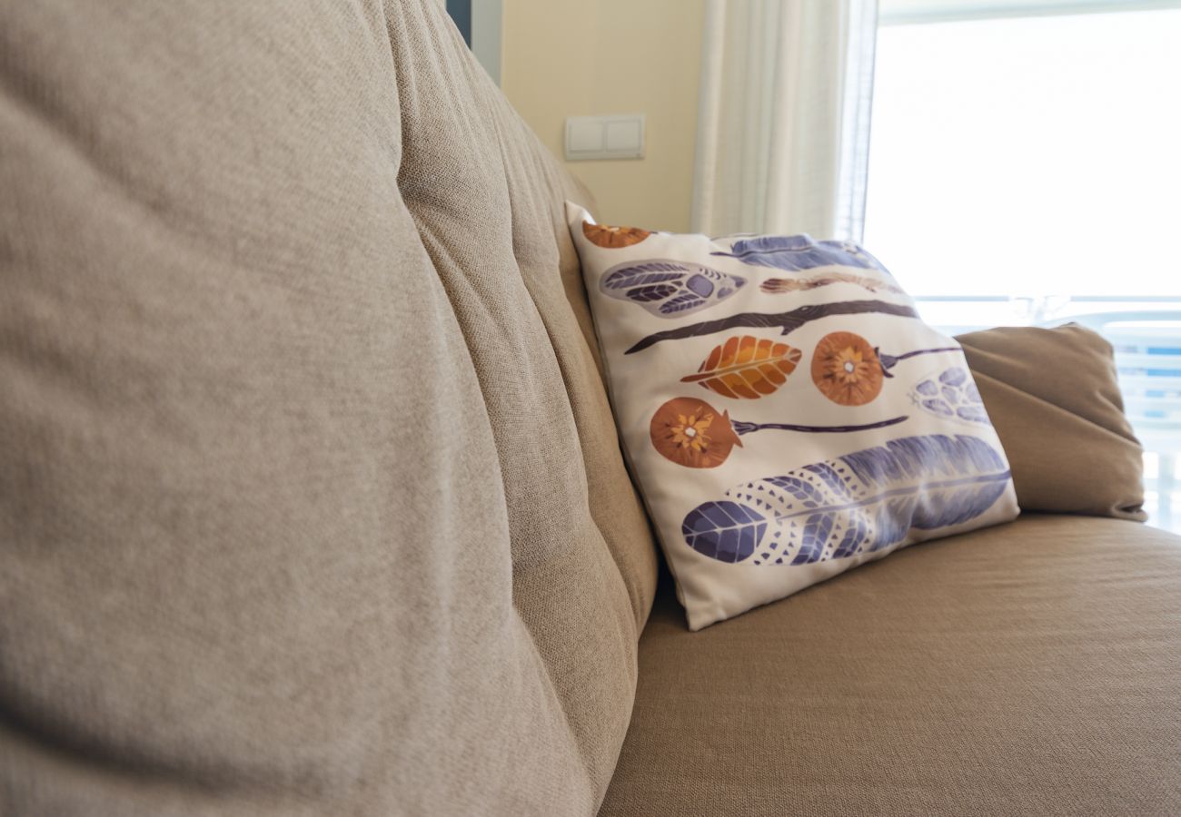 Apartamento en Playa de Gandía - Fabuloso apartamento de playa para unas excelentes vacaciones. Increíbles vistas al mar!-ALQUILER SOLO FAMILIAS