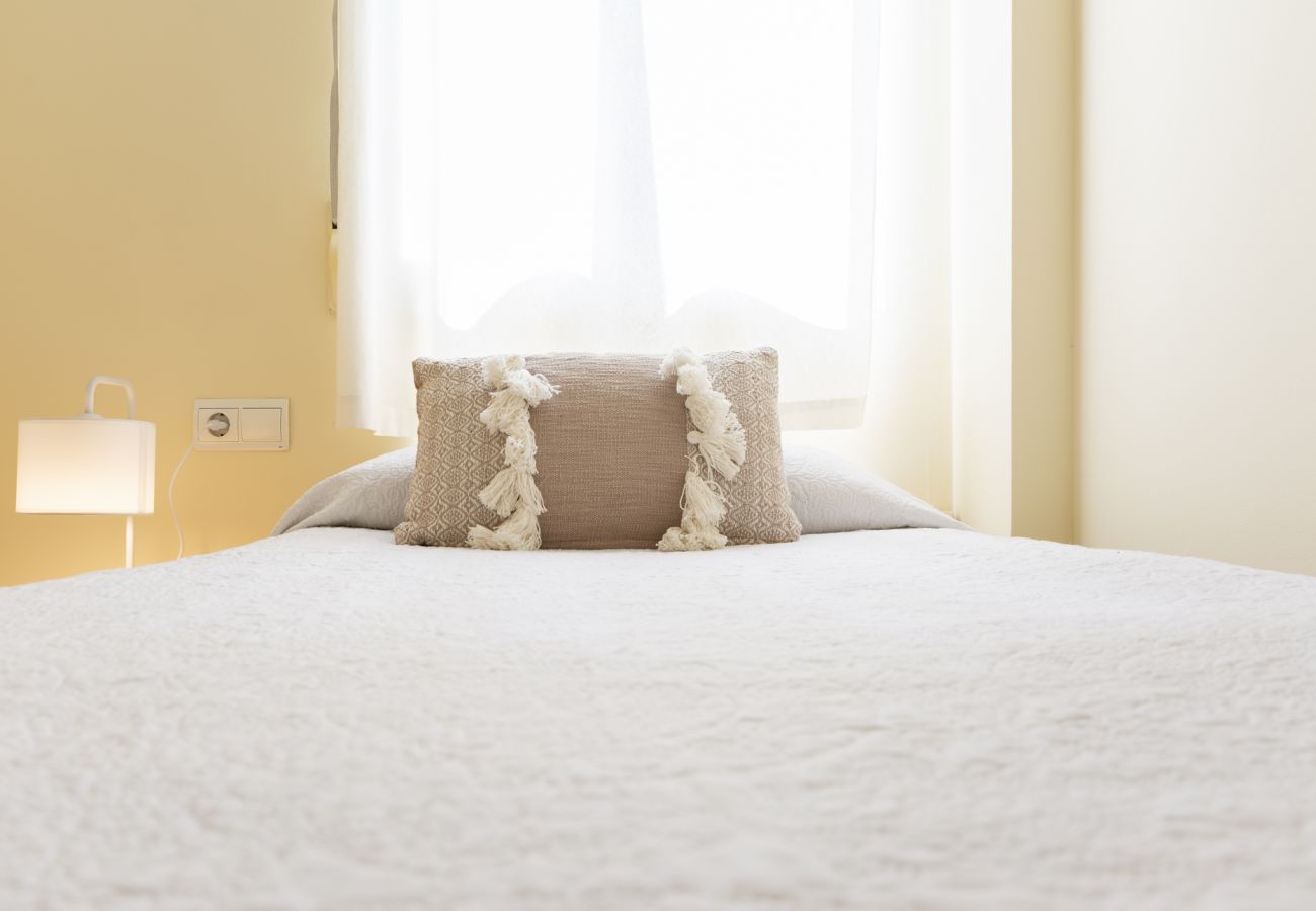 Apartamento en Playa de Gandía - Fabuloso apartamento de playa para unas excelentes vacaciones. Increíbles vistas al mar!-ALQUILER SOLO FAMILIAS