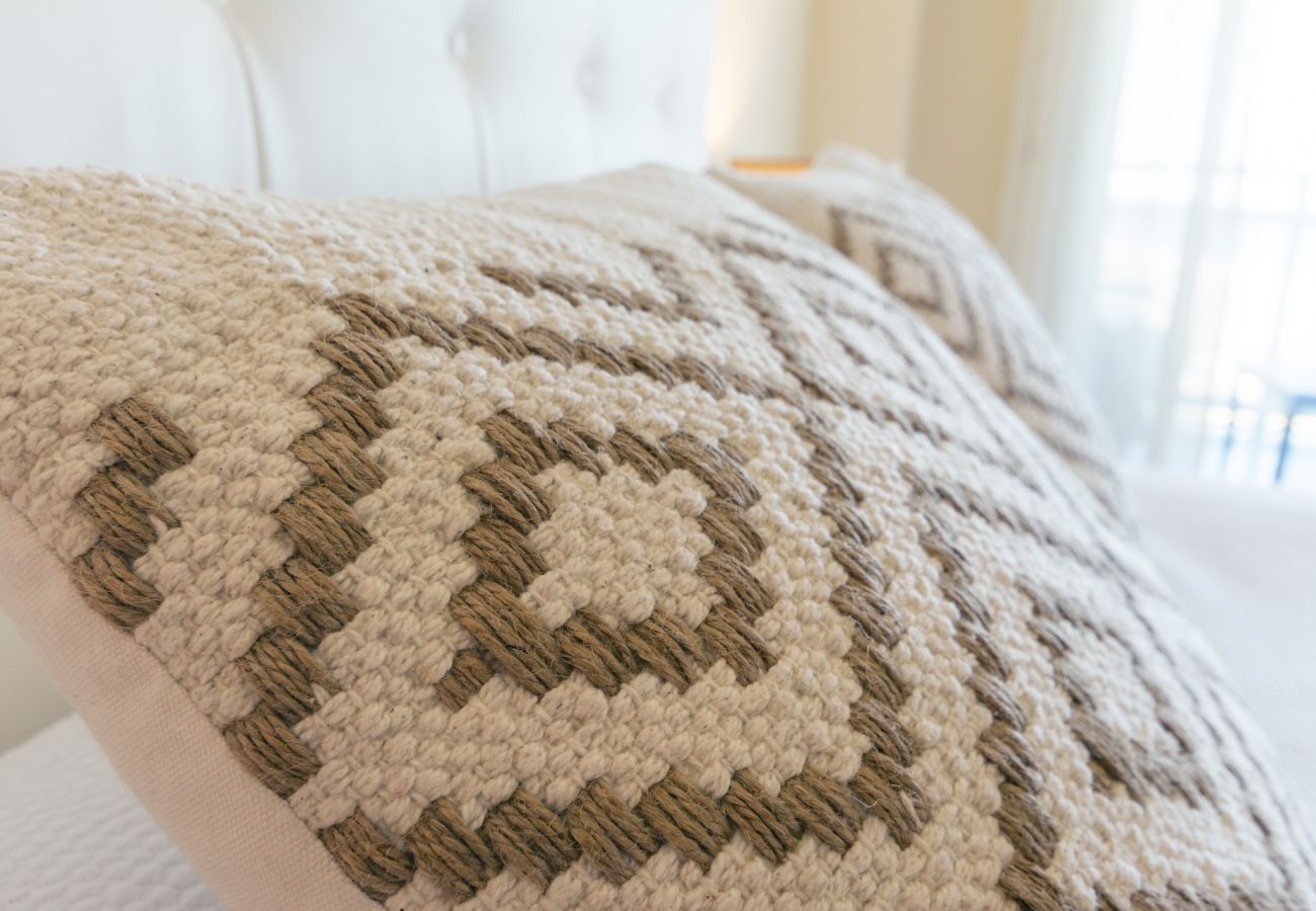 Apartamento en Playa de Gandía - Fabuloso apartamento de playa para unas excelentes vacaciones. Increíbles vistas al mar!-ALQUILER SOLO FAMILIAS