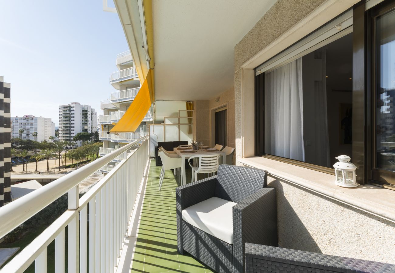 Apartamento en Playa de Gandía - Apartamento con increíbles vistas al mar / piscina -ALQUILER SOLO FAMILIAS