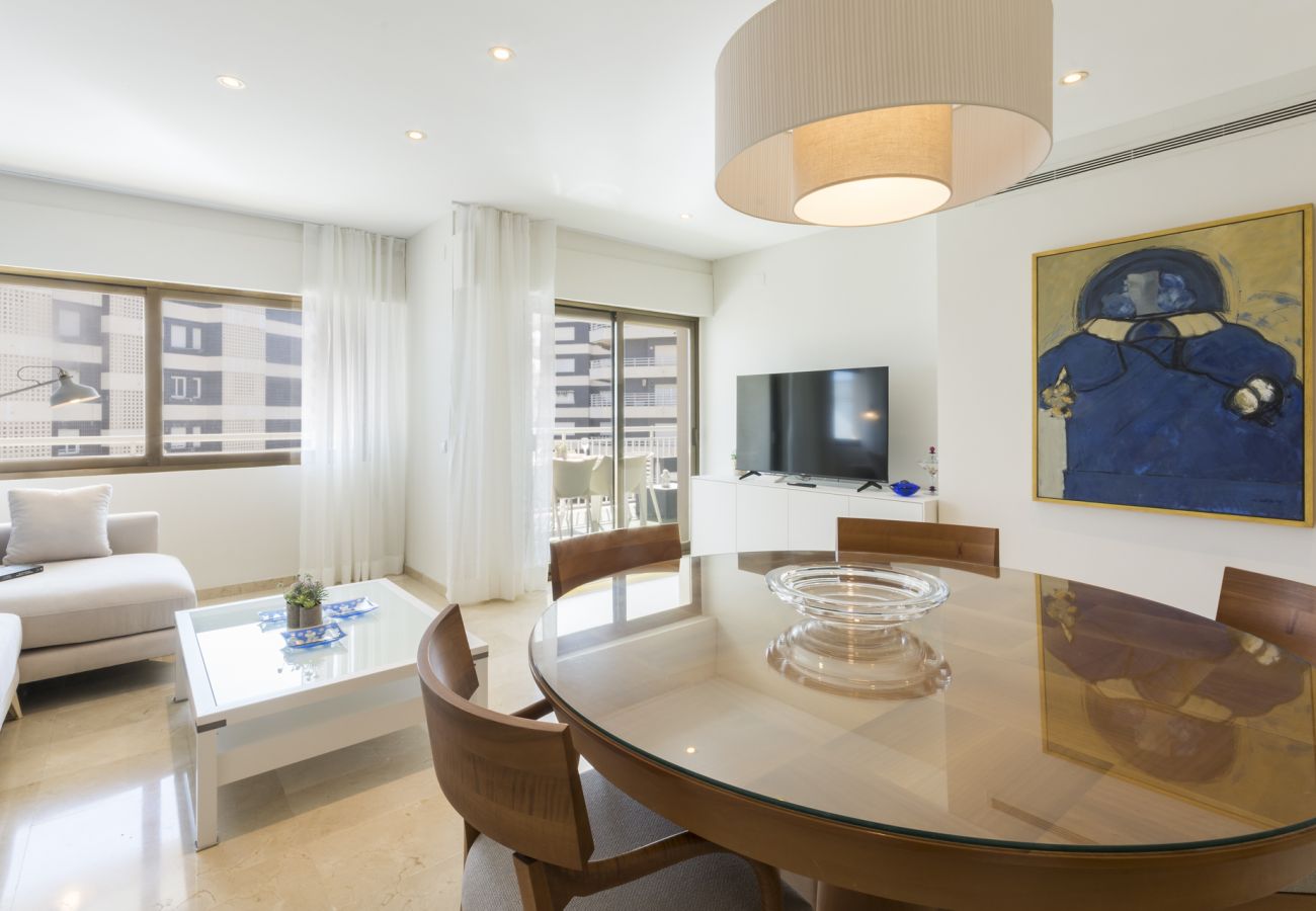 Apartamento en Playa de Gandía - Apartamento con increíbles vistas al mar / piscina -ALQUILER SOLO FAMILIAS