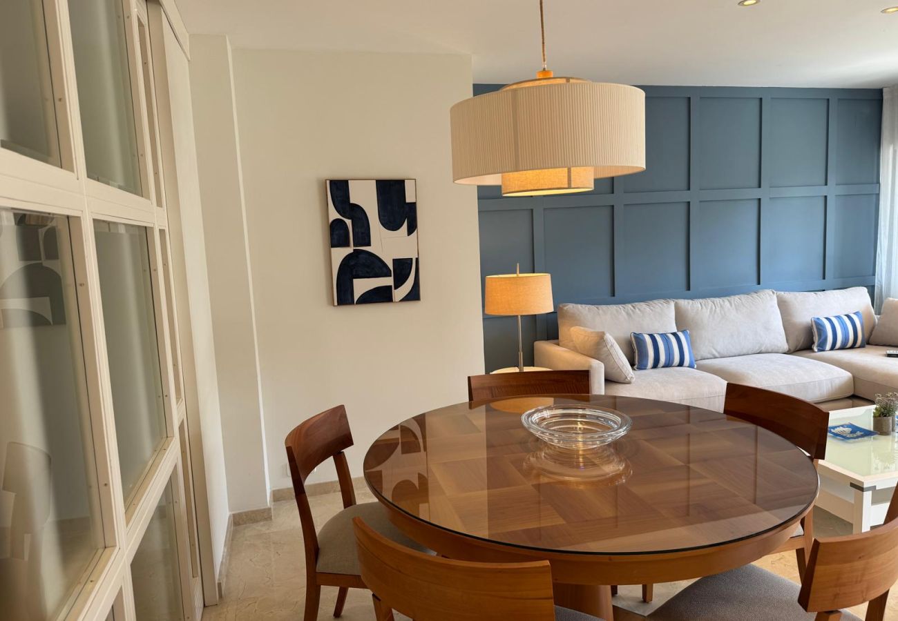 Apartamento en Playa de Gandía - Apartamento con increíbles vistas al mar / piscina -ALQUILER SOLO FAMILIAS