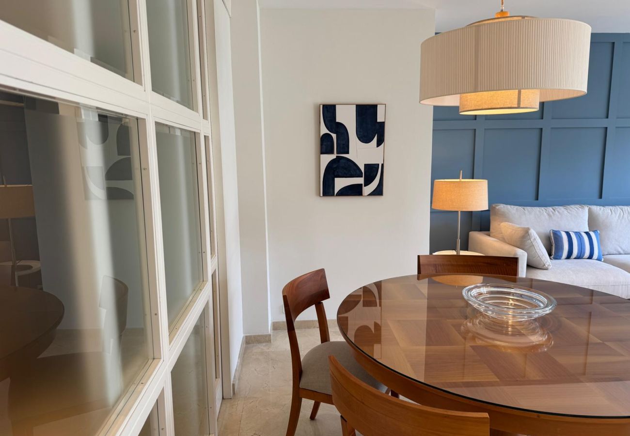 Apartamento en Playa de Gandía - Apartamento con increíbles vistas al mar / piscina -ALQUILER SOLO FAMILIAS