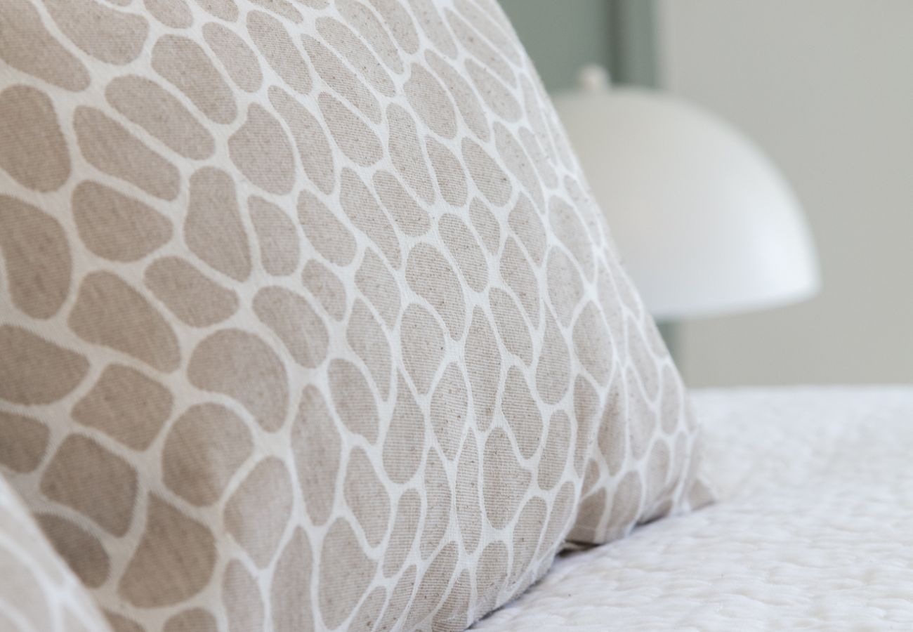 Apartamento en Playa de Gandía - Increíbles vistas al mar / piscina -ALQUILER SOLO FAMILIAS