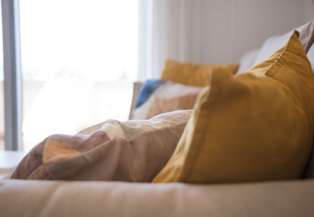 Apartamento en Playa de Gandía - Escapada familiar a la playa! Lujoso retiro frente al mar.-ALQUILER SOLO FAMILIAS