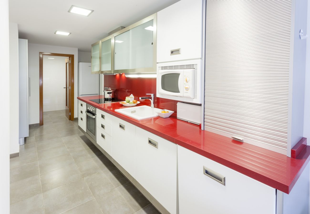 Apartamento en Playa de Gandía - Fabuloso apartamento de playa para unas excelentes vacaciones. Vistas al mar.-ALQUILER SOLO FAMILIAS