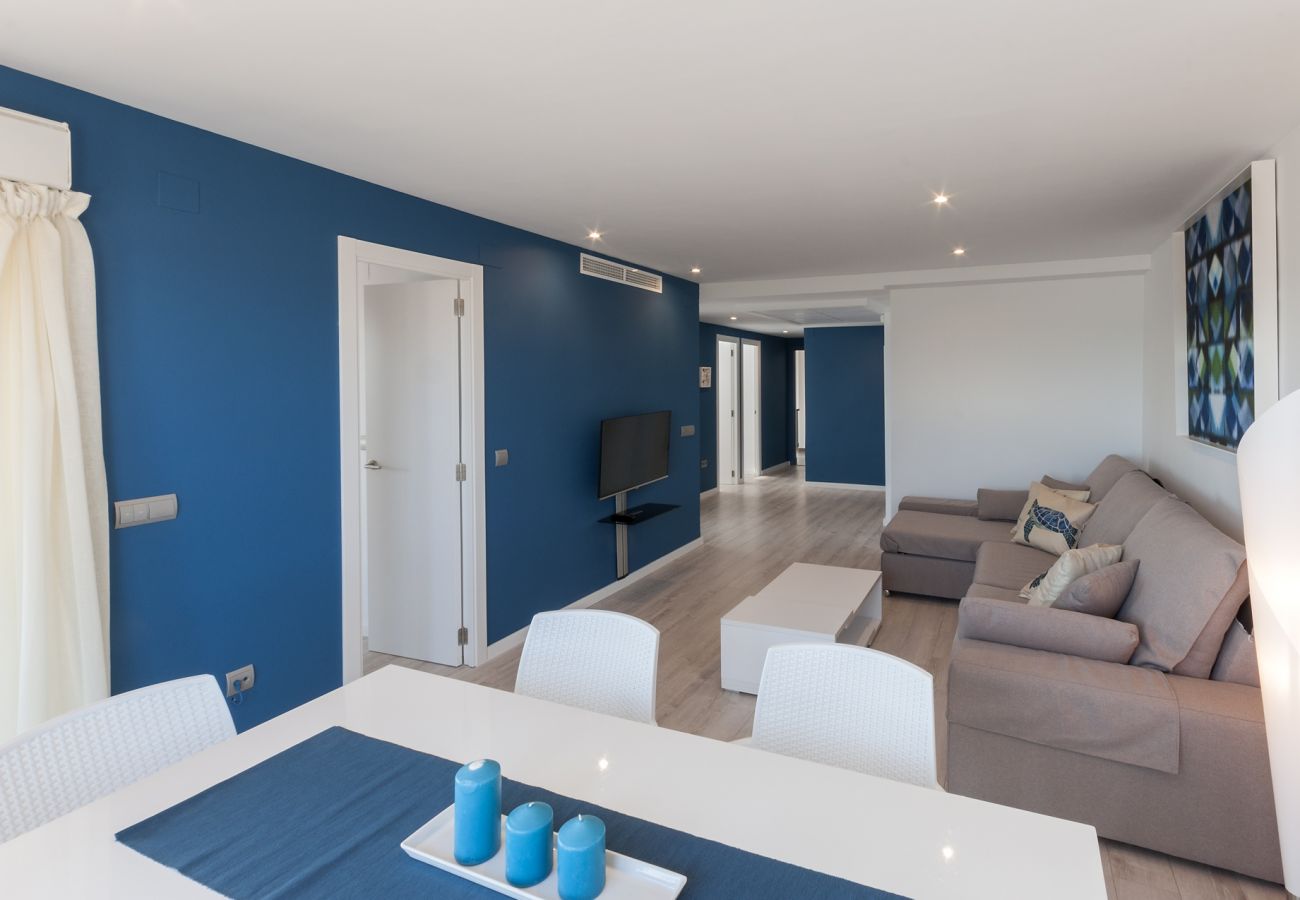 Apartamento en Playa de Gandía - Fabuloso apartamento de playa para unas excelentes vacaciones. Vistas al mar.-ALQUILER SOLO FAMILIAS