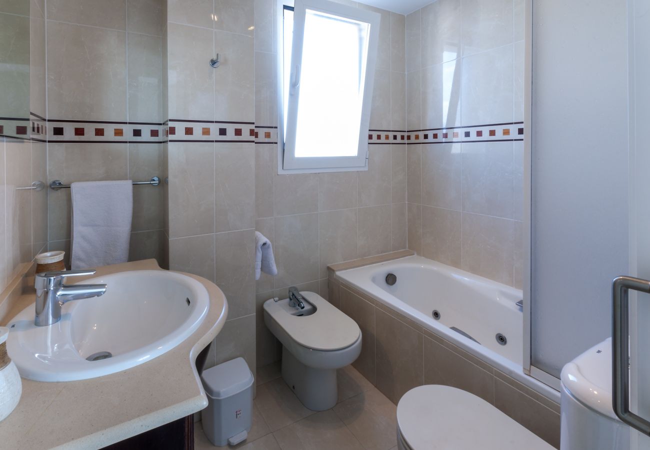 Apartamento en Playa de Gandía - Vacaciones Premium que siempre recodarás. SOLO FAMILIAS