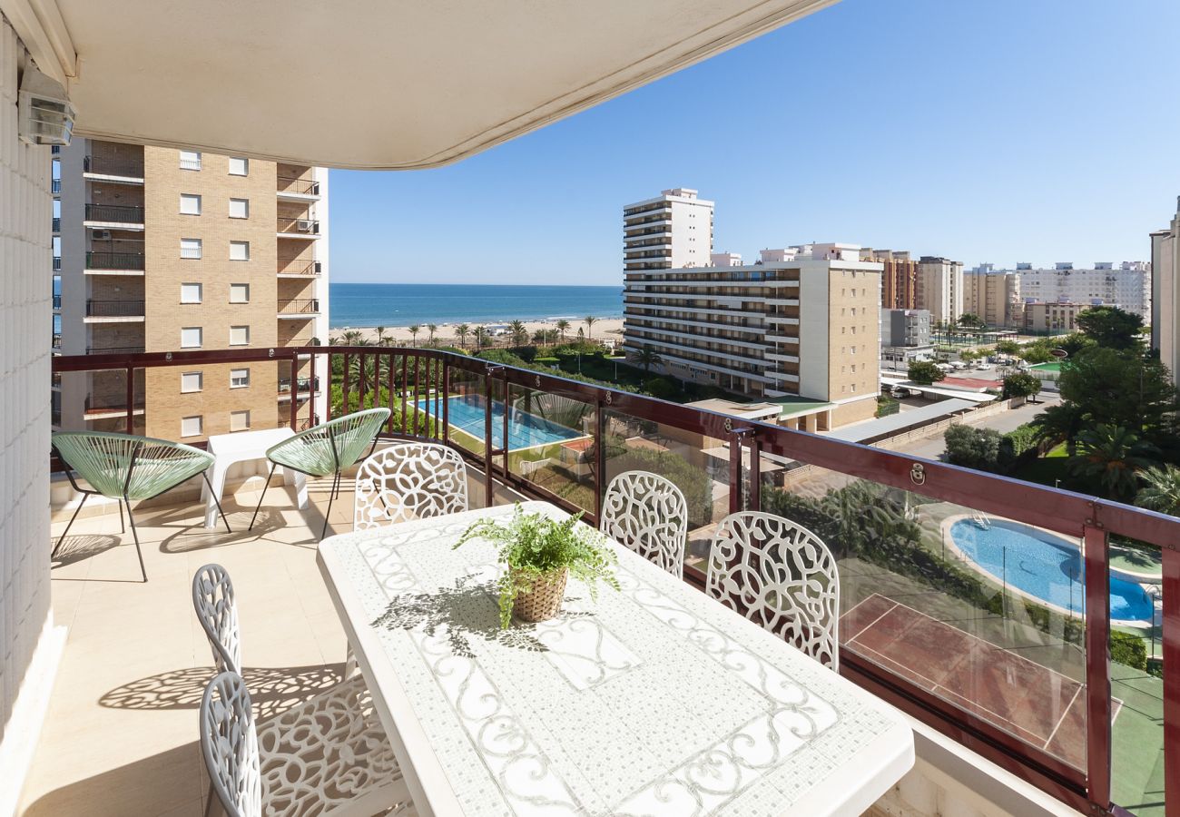Apartamento en Playa de Gandía - Bonita propiedad de 3 dormitorios. Piscina. TV satelite. Wifi-ALQUILER SOLO FAMILIAS