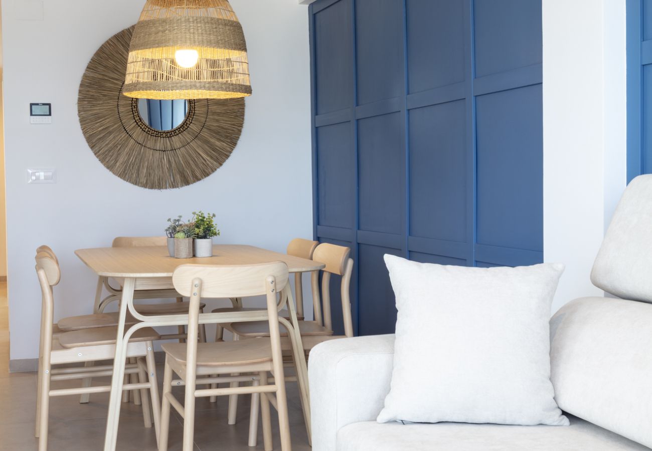 Apartamento en Playa de Gandía - Fabuloso apartamento en 1ª línea de playa. SOLO FAMILIAS