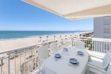 Apartamento en Playa de Gandía - Fabuloso apartamento en 1ª línea de playa. SOLO FAMILIAS