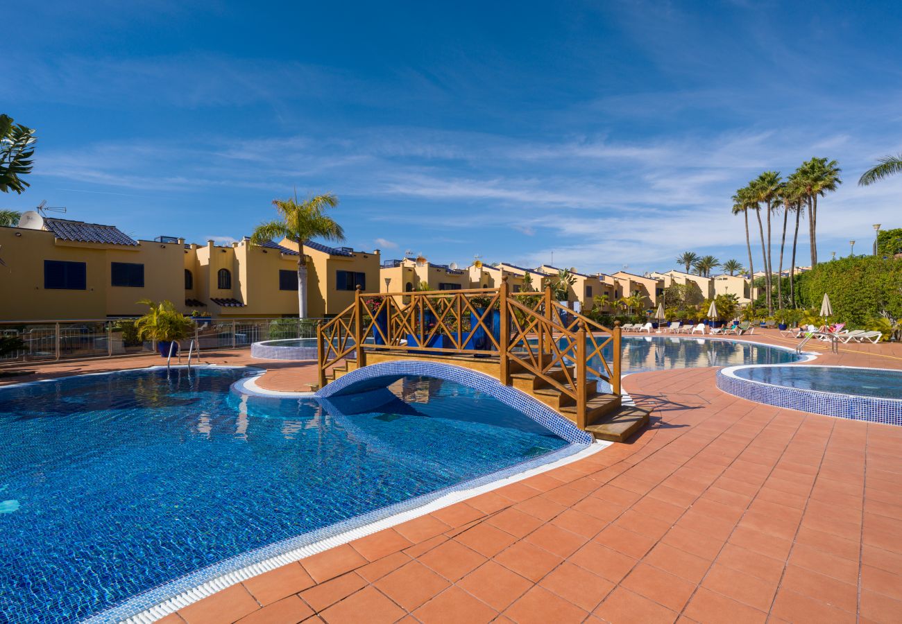 Bungalow en Maspalomas - Duplex great garden Meloneras By CanariasGetaway 