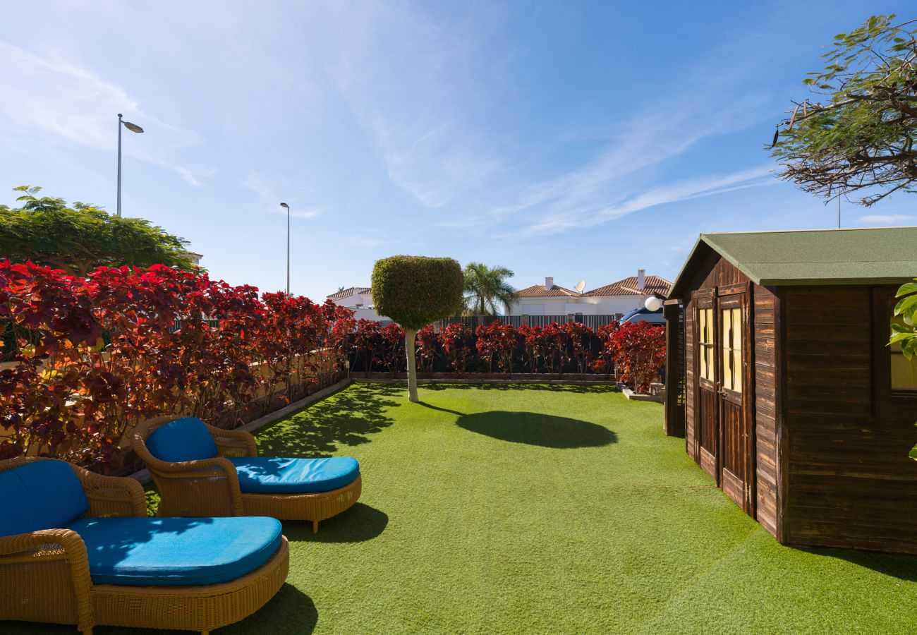 Bungalow en Maspalomas - Duplex great garden Meloneras By CanariasGetaway 