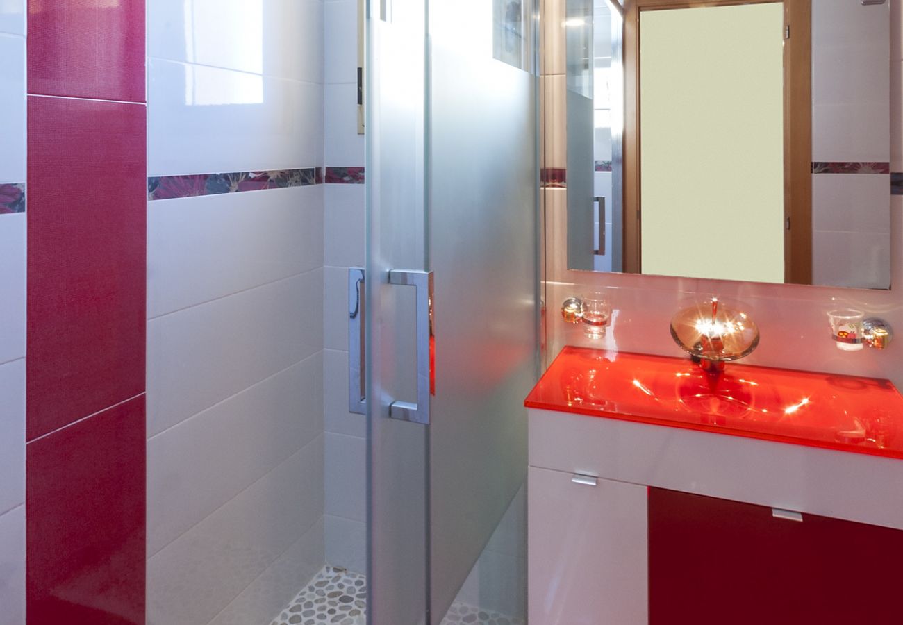 Apartamento en Playa de Gandía - Increíble apartamento de 3 dormitorios frente al mar-ALQUILER SOLO FAMILIAS Apartamento en Playa de Gandía - Increíble apartamento de 3 dormitorios frente al mar-ALQUILER SOLO FAMILIAS