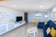Apartamento en Playa de Gandía - Increíble apartamento de 3 dormitorios frente al mar-ALQUILER SOLO FAMILIAS