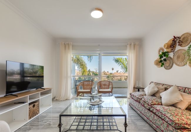 Apartamento en San Pedro de Alcántara - Apartamento de 3 dormitorios a 200 m de la playa Apartamento en San Pedro de Alcántara - Apartamento de 3 dormitorios a 200 m de la playa