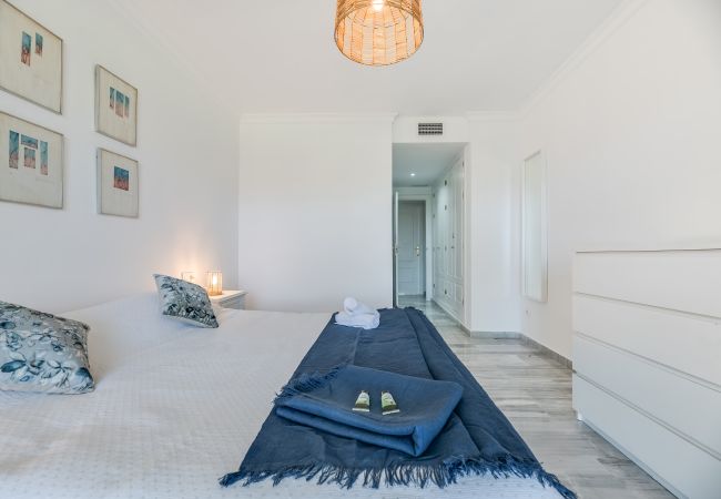 Apartamento en San Pedro de Alcántara - Apartamento de 3 dormitorios a 200 m de la playa Apartamento en San Pedro de Alcántara - Apartamento de 3 dormitorios a 200 m de la playa