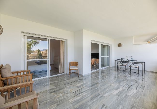 Apartamento en San Pedro de Alcántara - Apartamento de 3 dormitorios a 200 m de la playa Apartamento en San Pedro de Alcántara - Apartamento de 3 dormitorios a 200 m de la playa